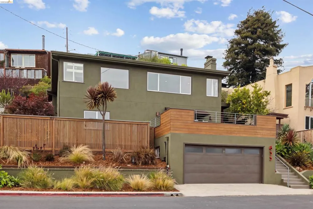855 Washington Albany, CA 94706