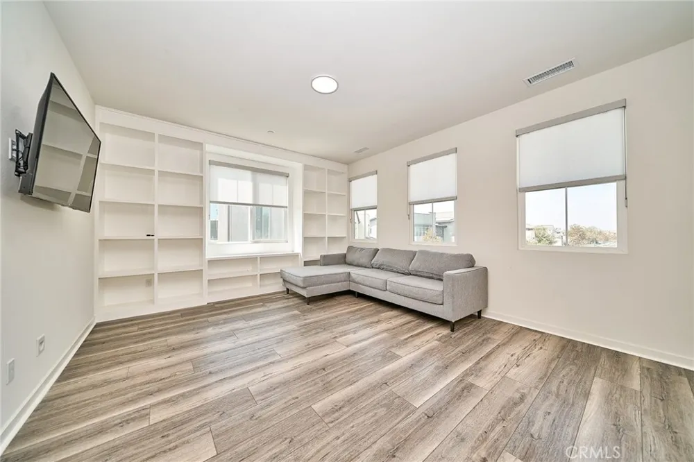 4785 S Mae Ontario, CA 91762