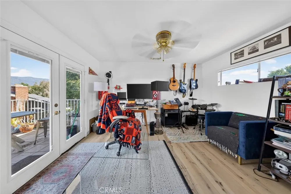 411 Fordland Avenue La Verne, CA 91750