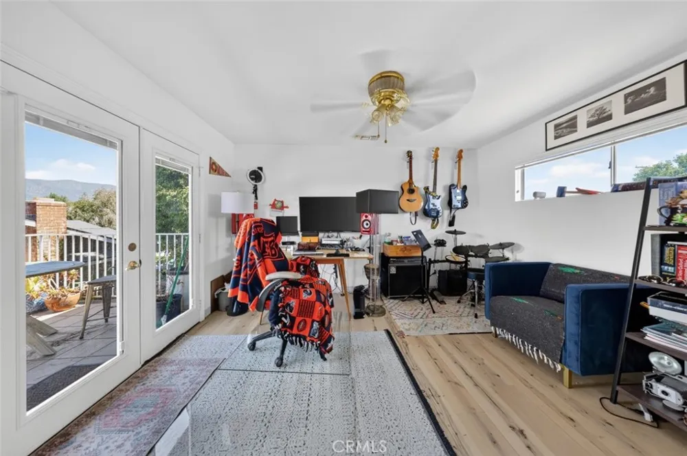 411 Fordland Avenue La Verne, CA 91750