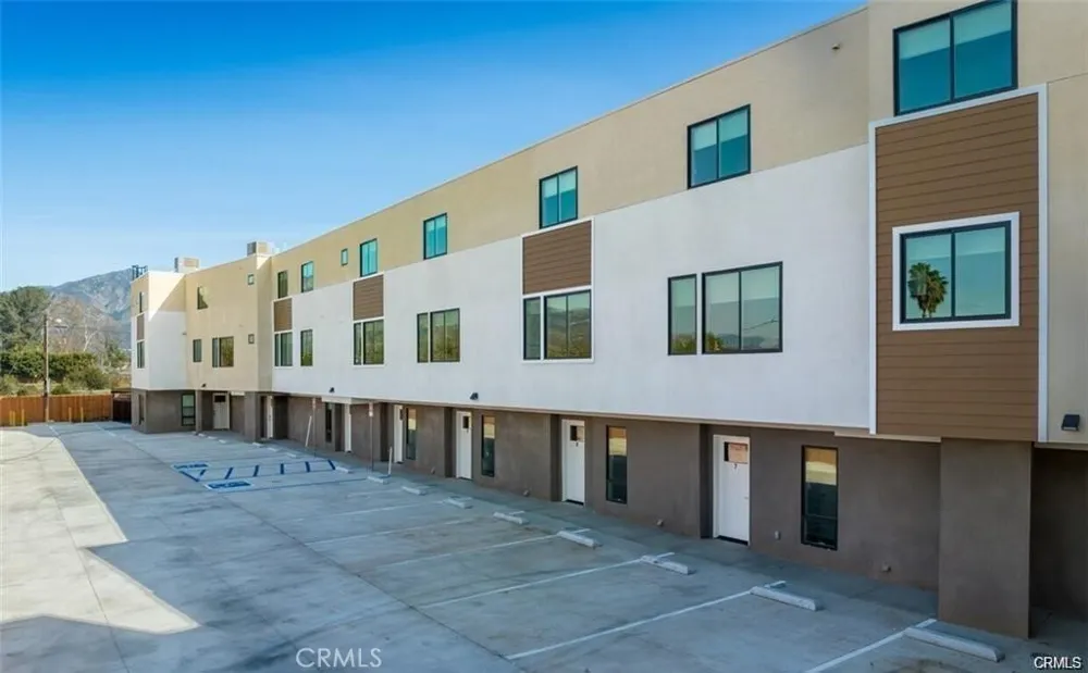 4251 E Live Oak Avenue #10 Arcadia, CA 91006