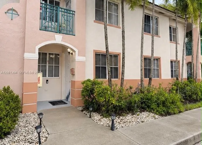7775 NW 22nd St #105 Pembroke Pines, FL 33024