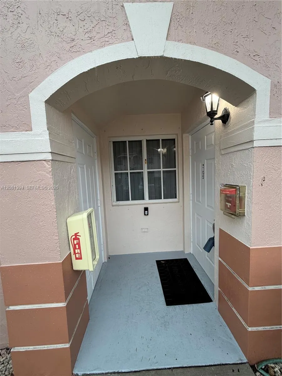 7775 NW 22nd St #105 Pembroke Pines, FL 33024