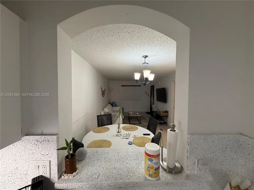 7775 NW 22nd St #105 Pembroke Pines, FL 33024