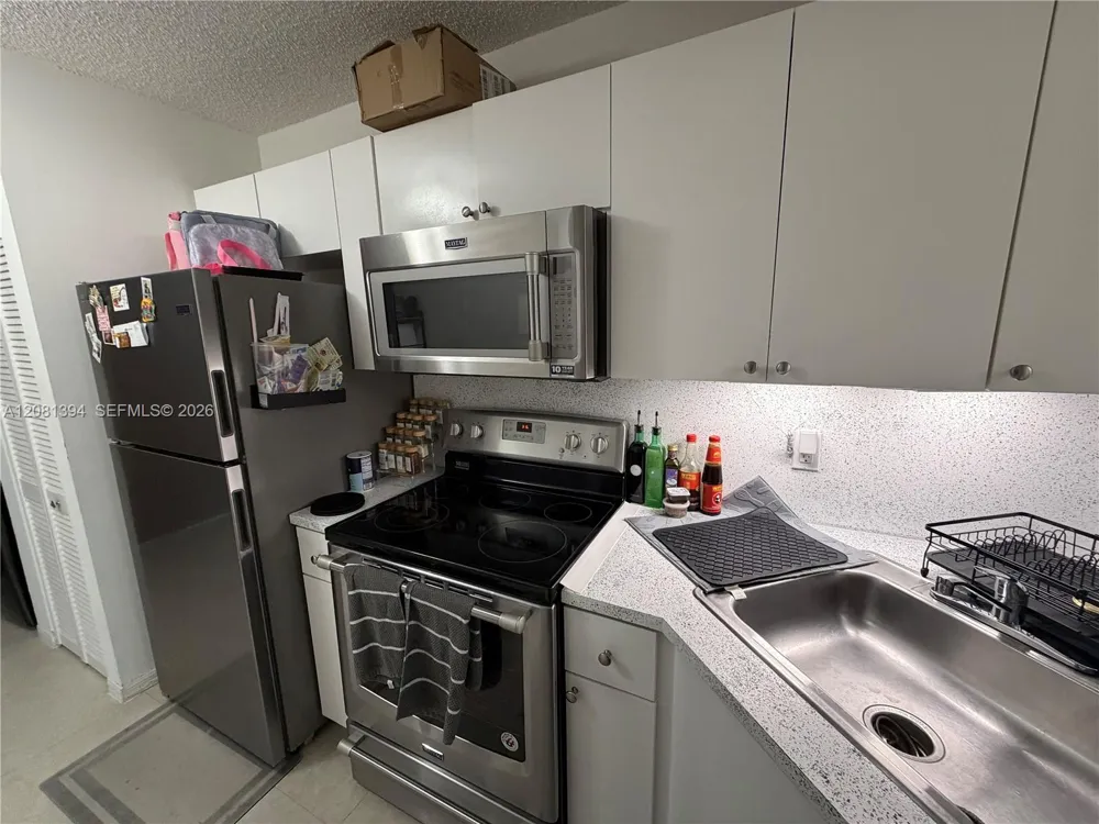 7775 NW 22nd St #105 Pembroke Pines, FL 33024