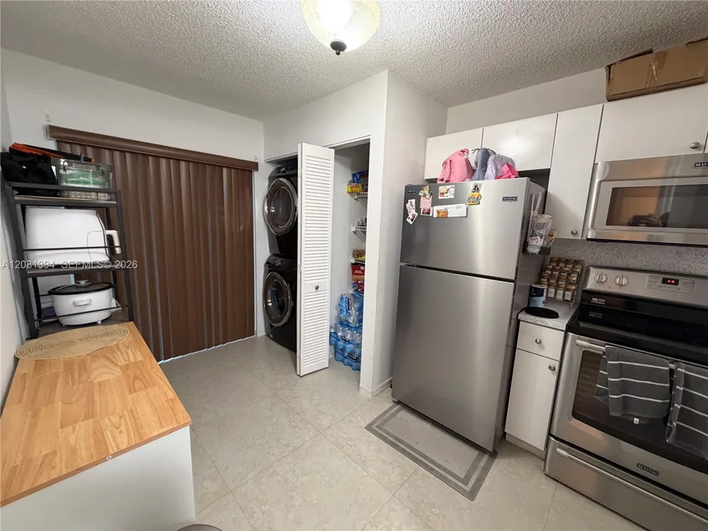 7775 NW 22nd St #105 Pembroke Pines, FL 33024