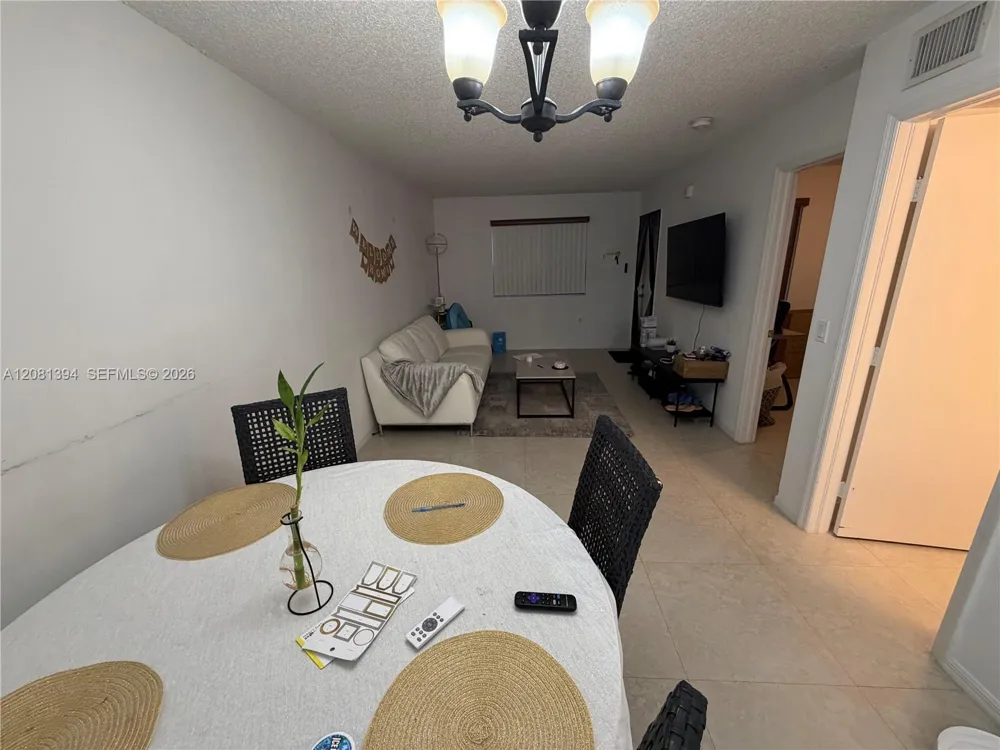7775 NW 22nd St #105 Pembroke Pines, FL 33024