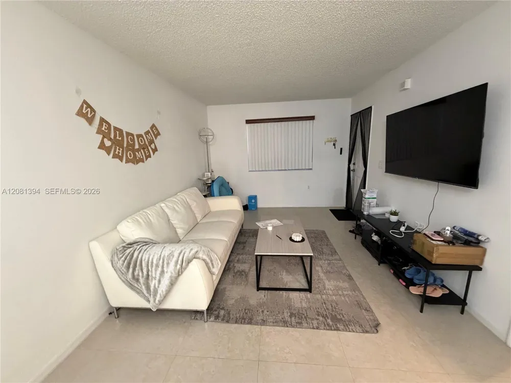 7775 NW 22nd St #105 Pembroke Pines, FL 33024