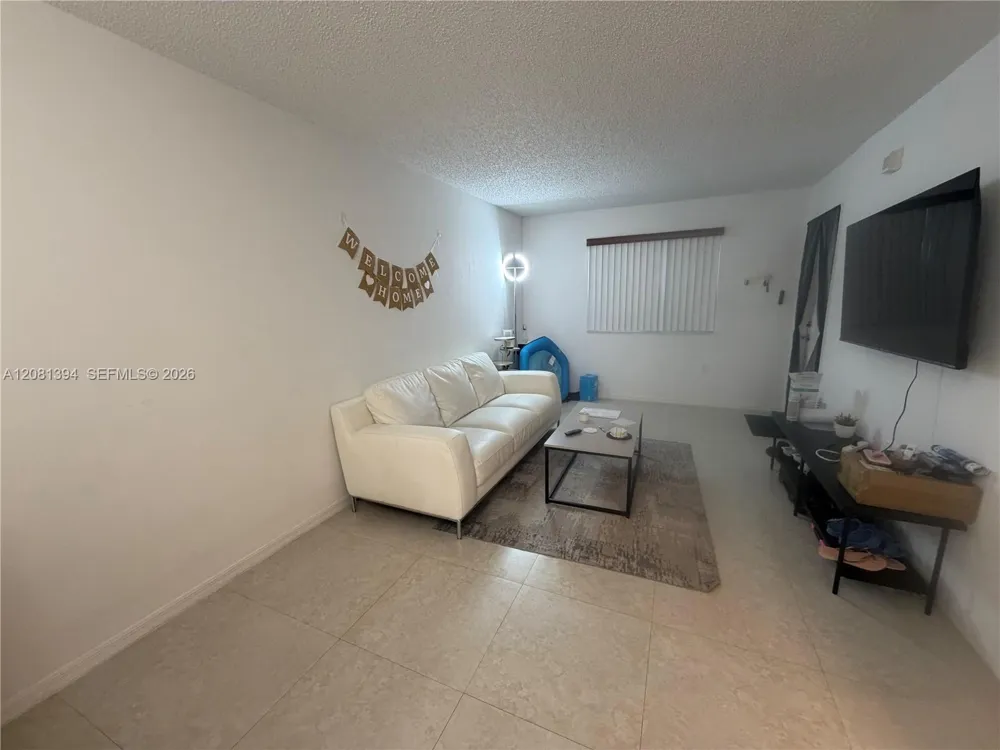 7775 NW 22nd St #105 Pembroke Pines, FL 33024