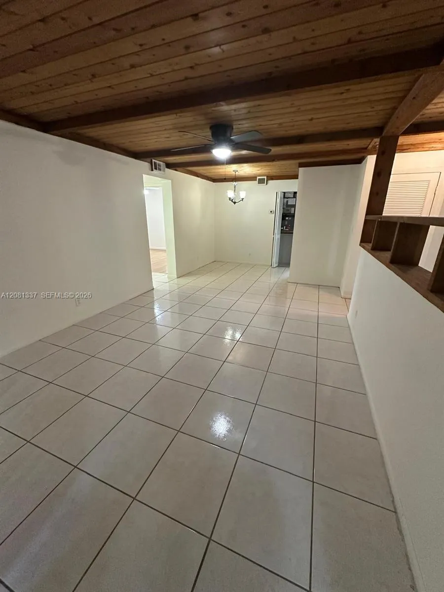 300 Gardens Dr #201 Pompano Beach, FL 33069