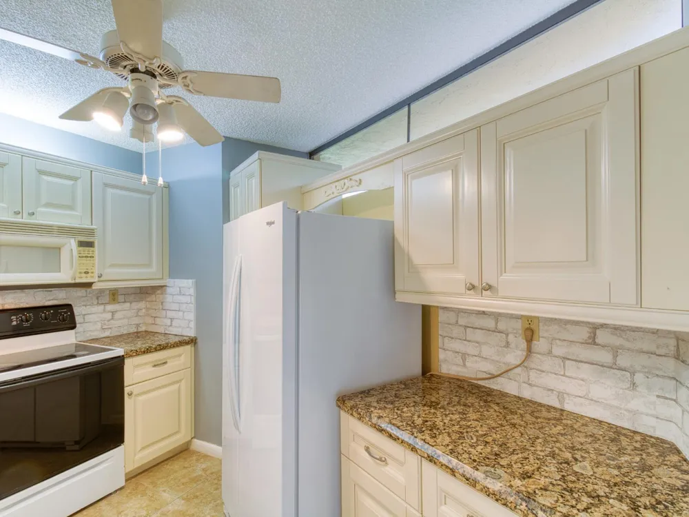 23078 Oxford Place #Apt d Boca Raton, FL 33433