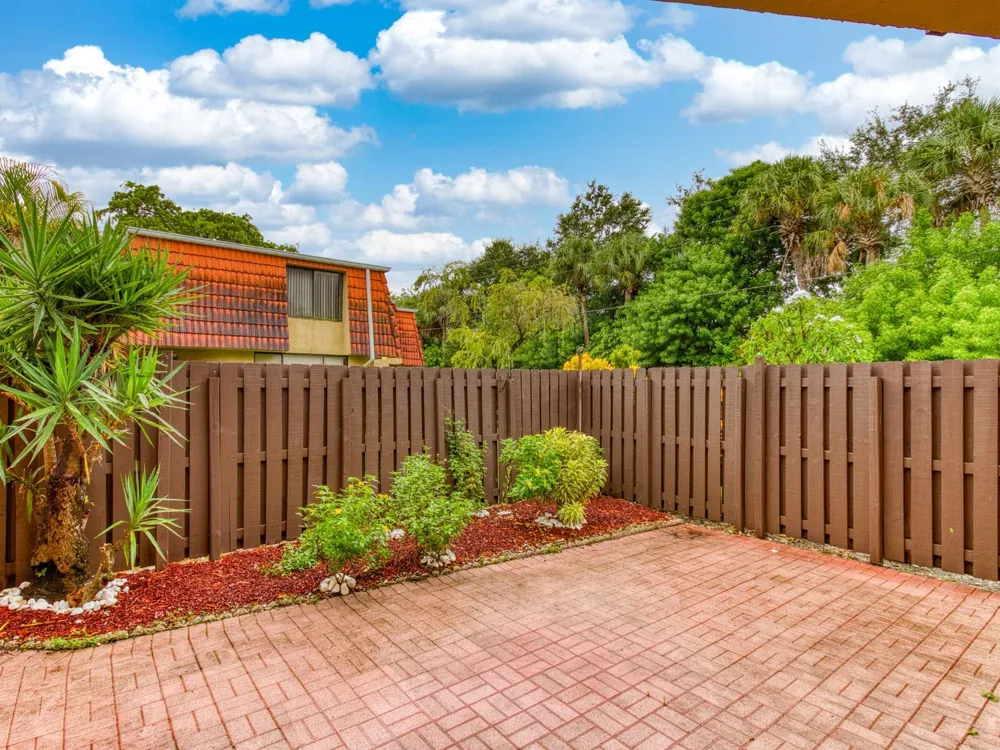 23078 Oxford Place #Apt d Boca Raton, FL 33433