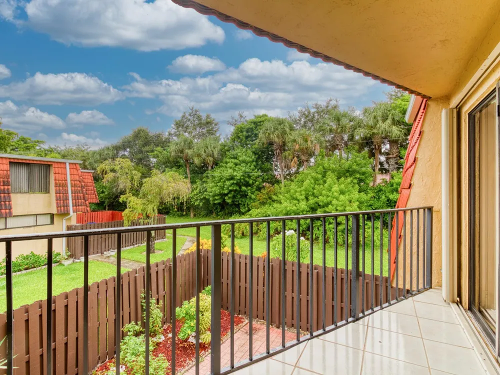 23078 Oxford Place #Apt d Boca Raton, FL 33433