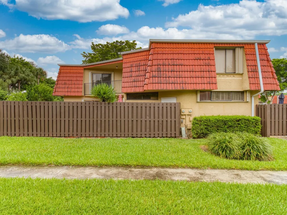 23078 Oxford Place #Apt d Boca Raton, FL 33433