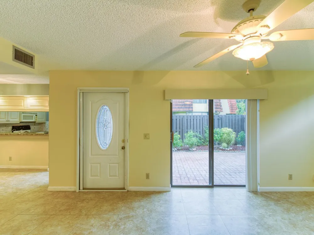23078 Oxford Place #Apt d Boca Raton, FL 33433