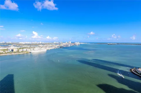 335 S Biscayne Blvd #3709