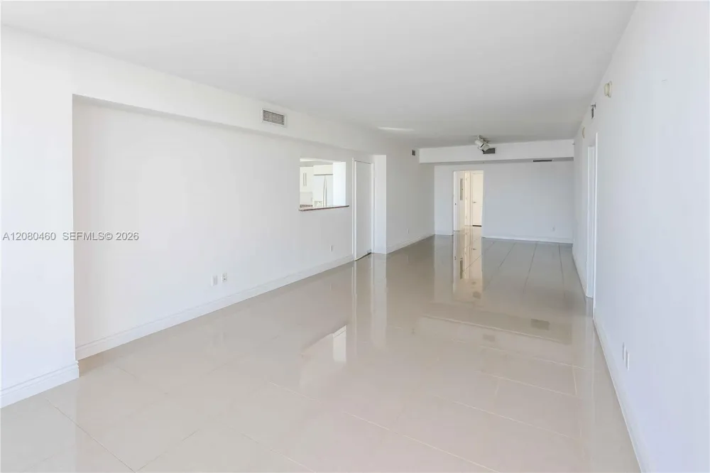 335 S Biscayne Blvd #3709 Miami, FL 33131