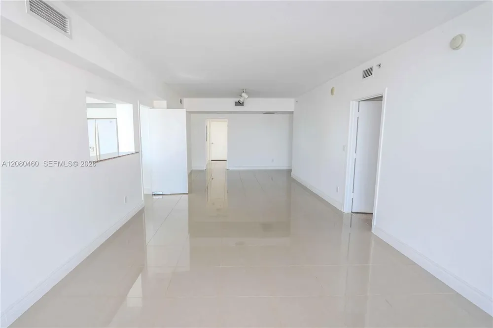 335 S Biscayne Blvd #3709 Miami, FL 33131