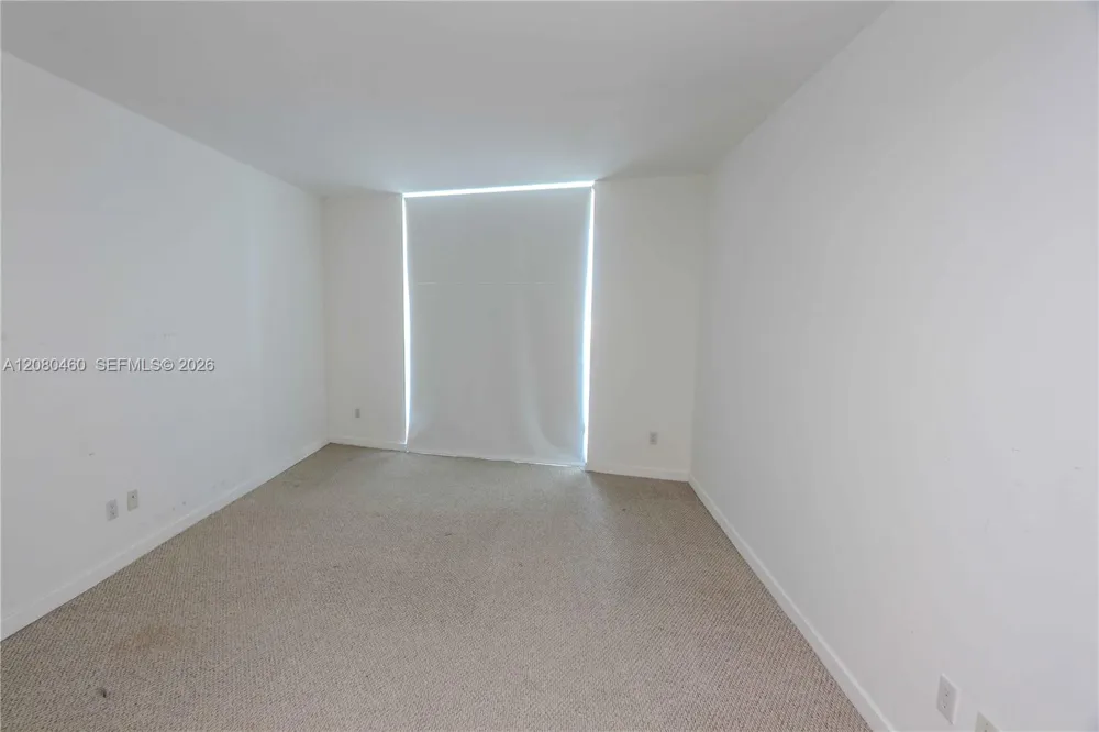 335 S Biscayne Blvd #3709 Miami, FL 33131