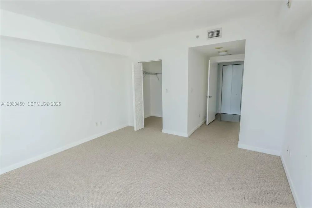 335 S Biscayne Blvd #3709 Miami, FL 33131