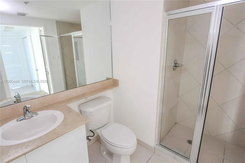 335 S Biscayne Blvd #3709 Miami, FL 33131