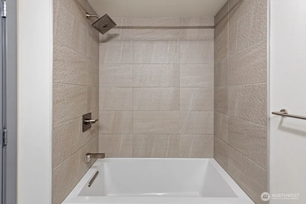 11903 NE 128th Street #610 Kirkland, WA 98034