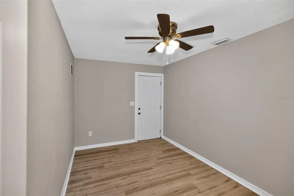 5131 ARAGON WAY S St Petersburg, FL 33705