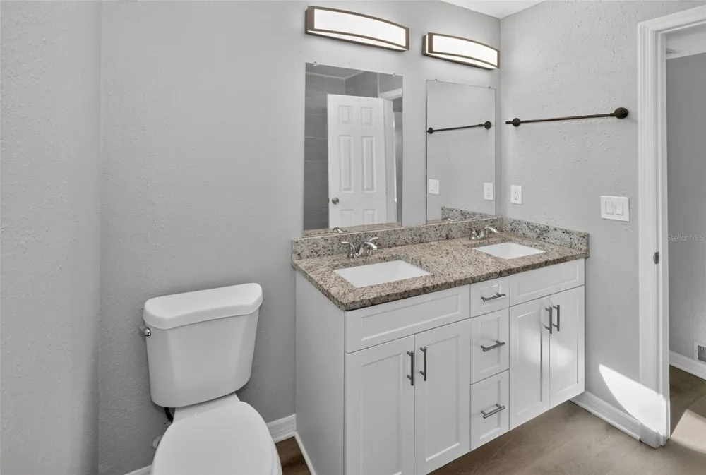 5131 ARAGON WAY S St Petersburg, FL 33705