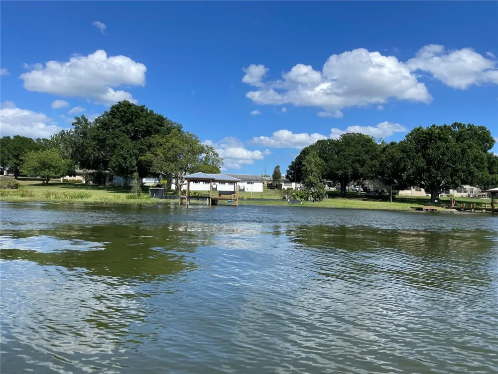 879 S TERRACE DRIVE Eagle Lake, FL 33839