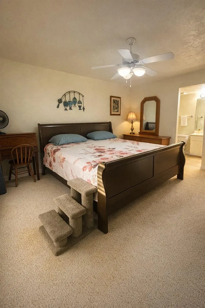1640 JUNO TRAIL #103F Astor, FL 32102