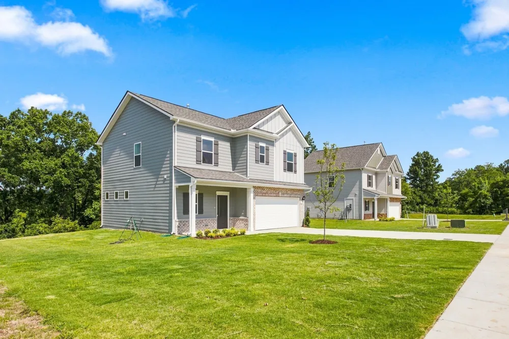 621 Nightengale Ridge Dr Columbia, TN 38401