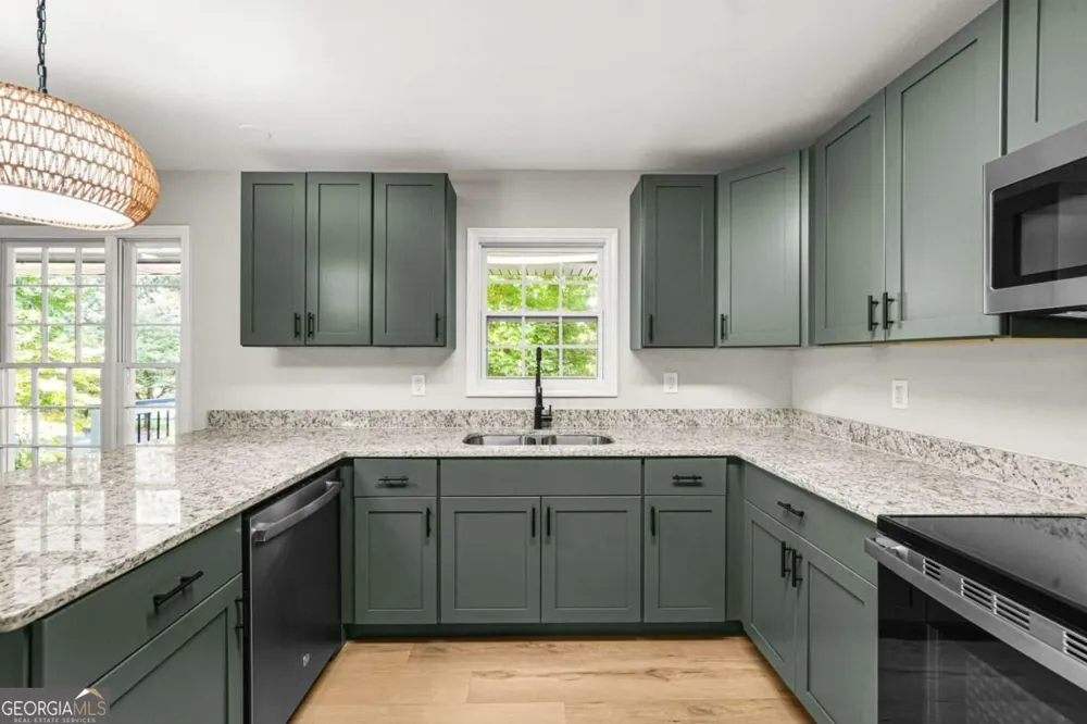50 Dillard DR NE Kennesaw, GA 30144