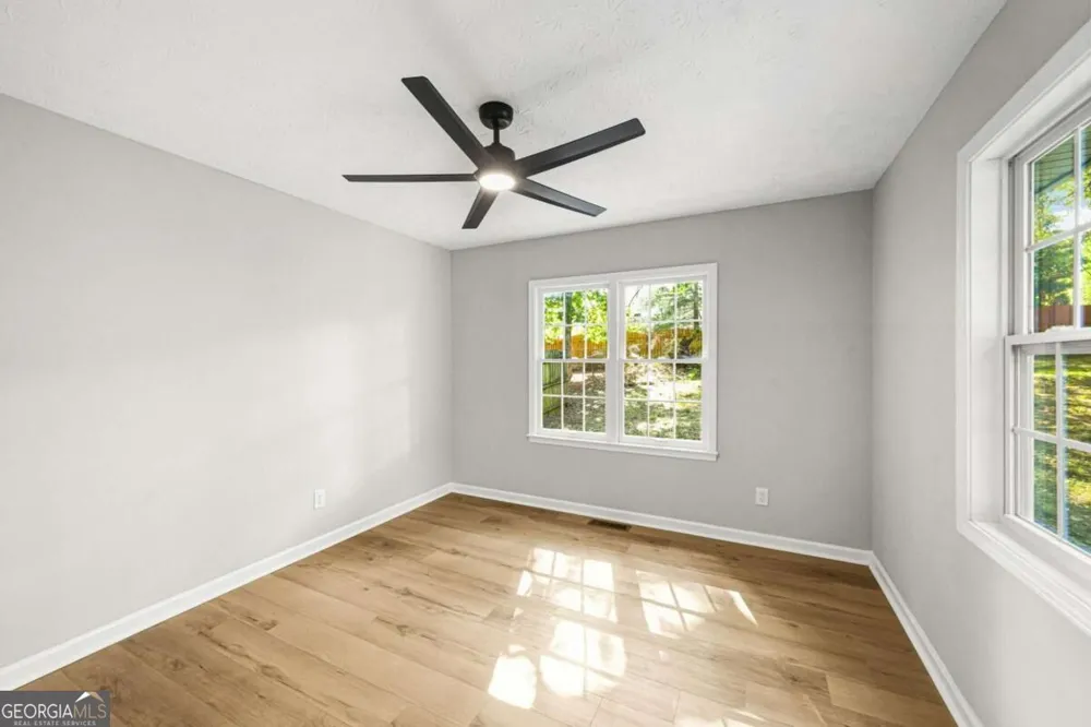 50 Dillard DR NE Kennesaw, GA 30144