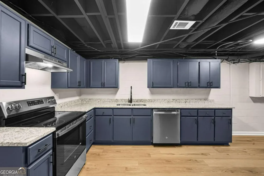 50 Dillard DR NE Kennesaw, GA 30144