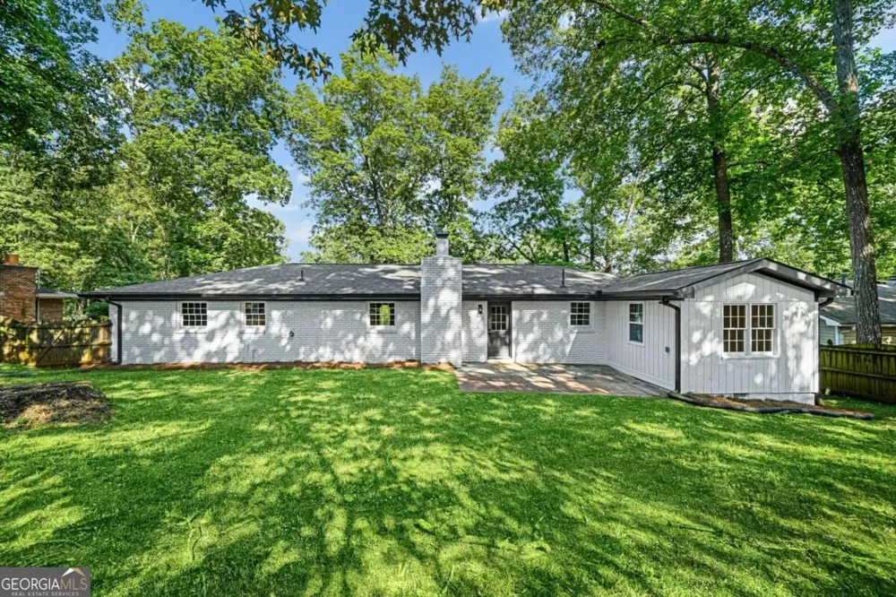 50 Dillard DR NE Kennesaw, GA 30144