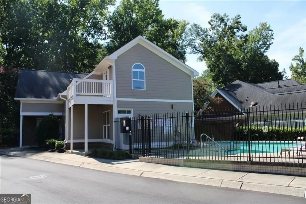 12100 Seasons TRCE Alpharetta, GA 30004
