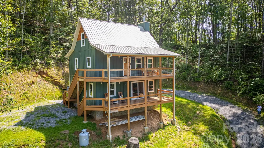 241 Golden Hawk Drive #85 Bryson City, NC 28713