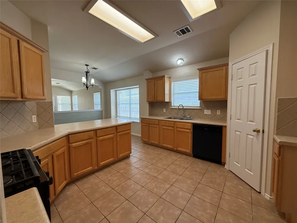 3403 Rod Carew Drive Round Rock, TX 78665