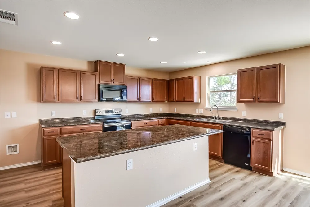 518 Carrington Street Hutto, TX 78634