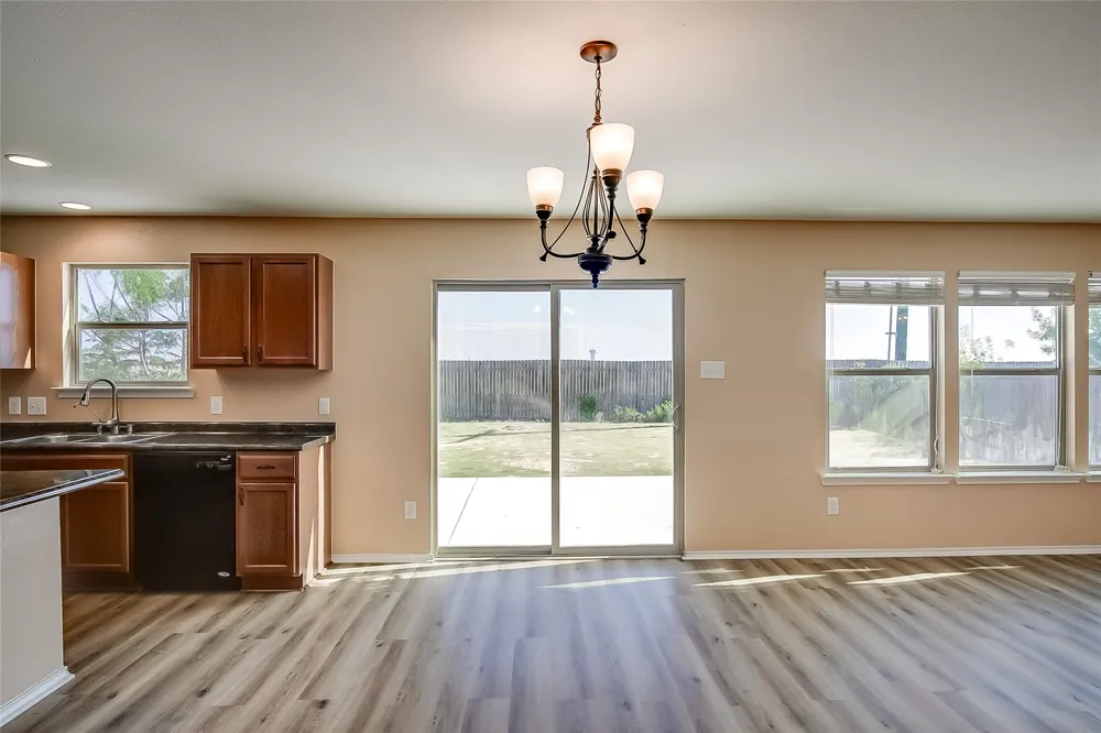 518 Carrington Street Hutto, TX 78634