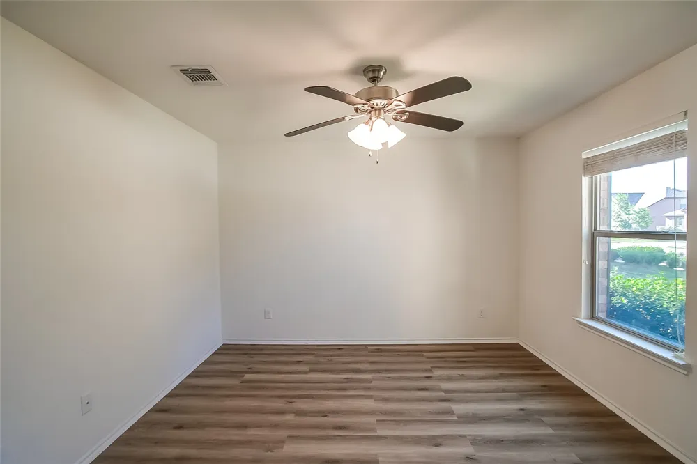 518 Carrington Street Hutto, TX 78634
