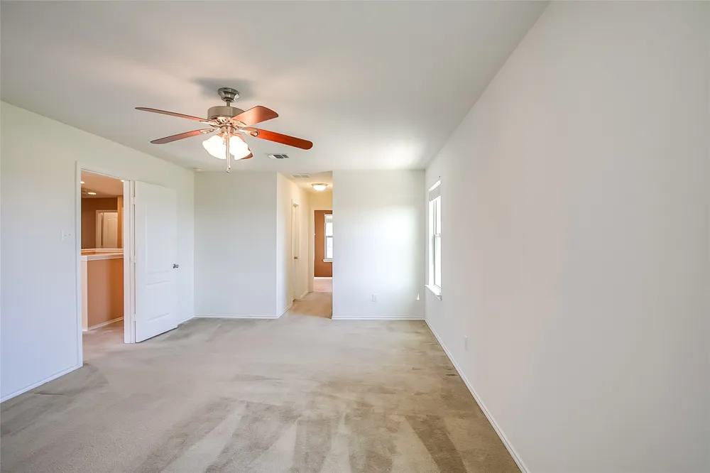 518 Carrington Street Hutto, TX 78634
