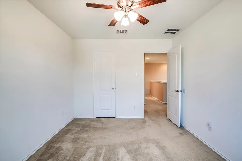 518 Carrington Street Hutto, TX 78634