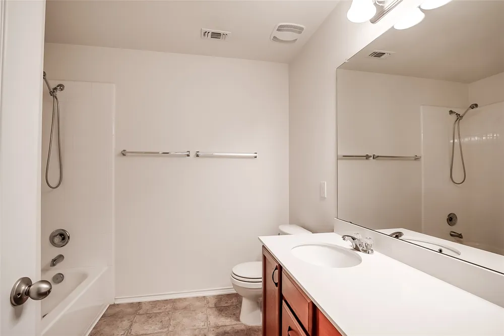 518 Carrington Street Hutto, TX 78634