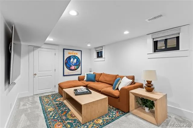 507 S Emerson Street Denver, CO 80209