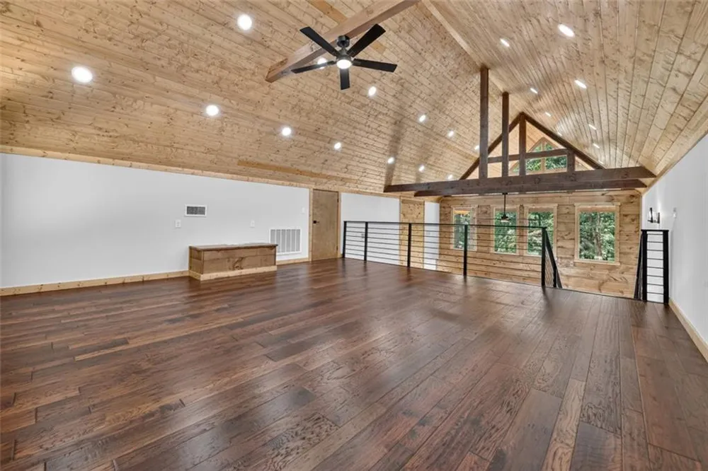 200 W Goldmine Road Ellijay, GA 30536