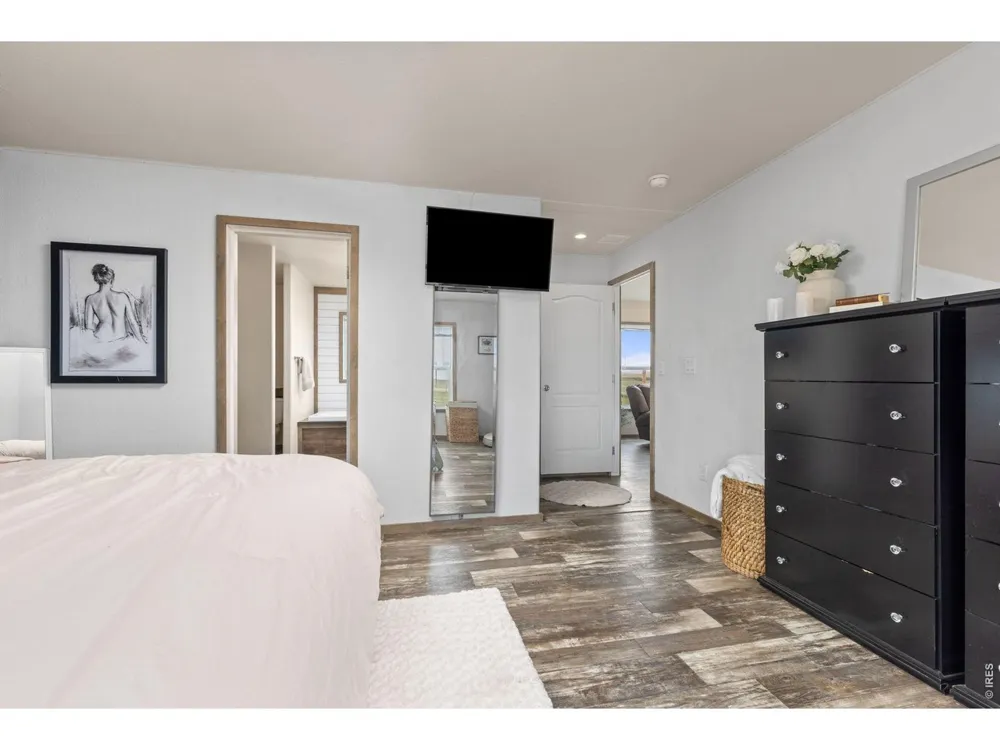 10395 County Road 112 Carr, CO 80612
