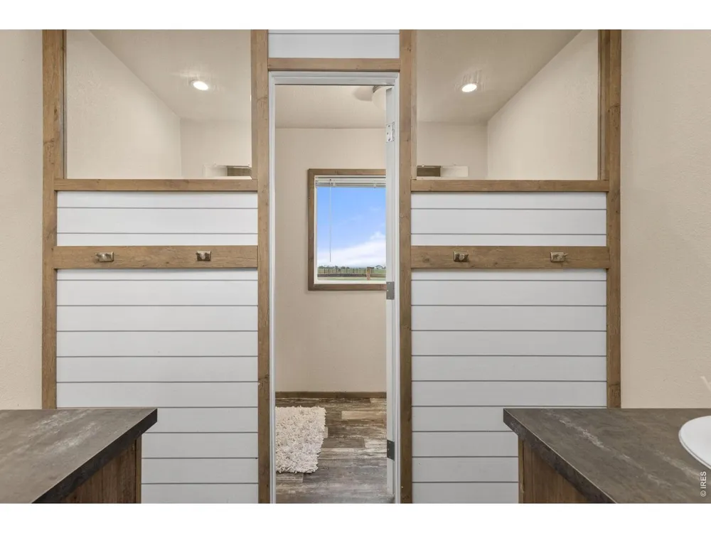 10395 County Road 112 Carr, CO 80612