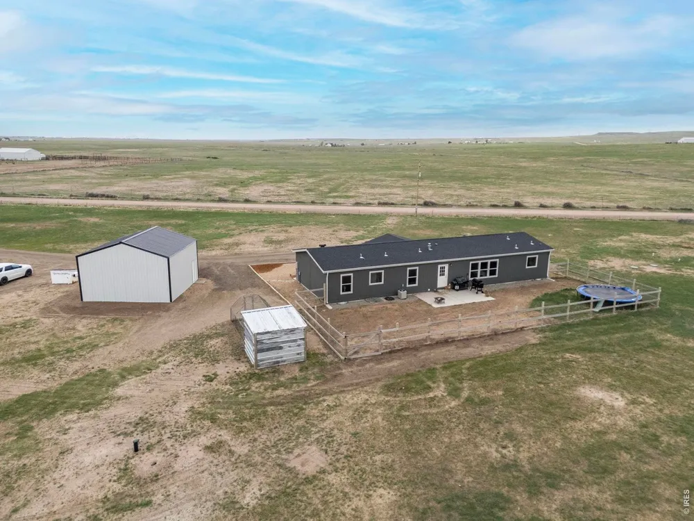 10395 County Road 112 Carr, CO 80612