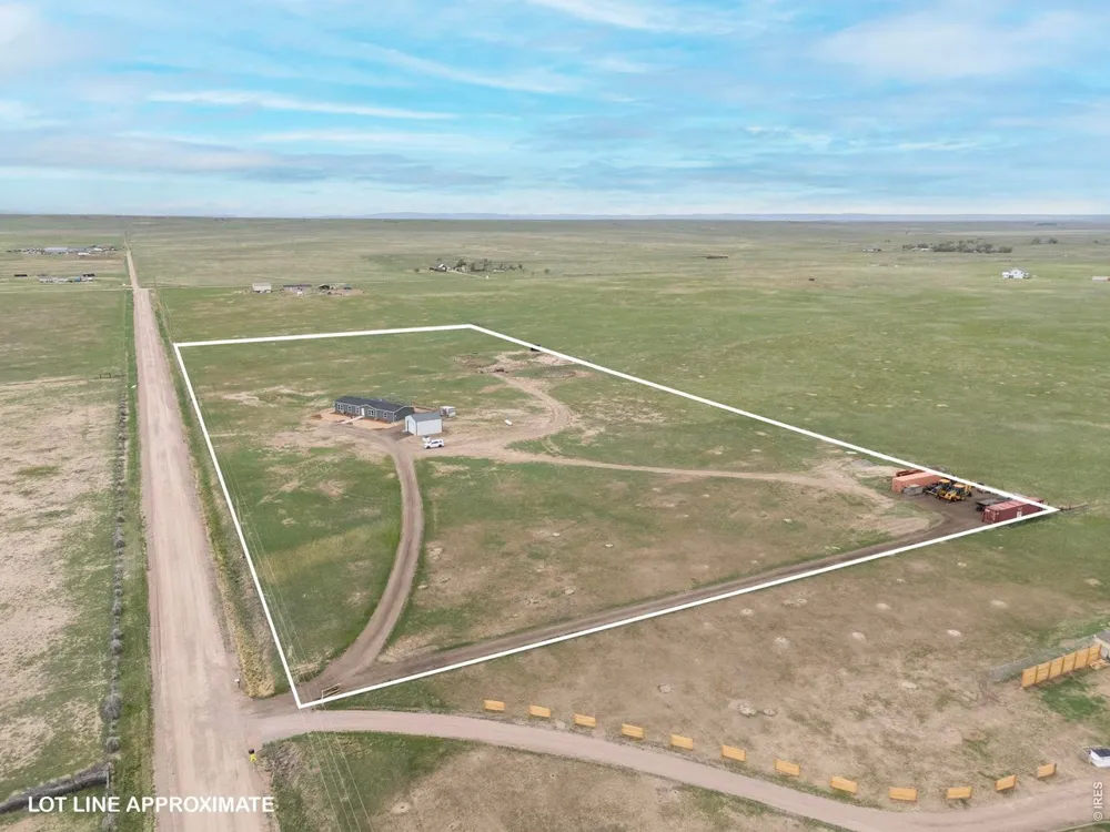 10395 County Road 112 Carr, CO 80612